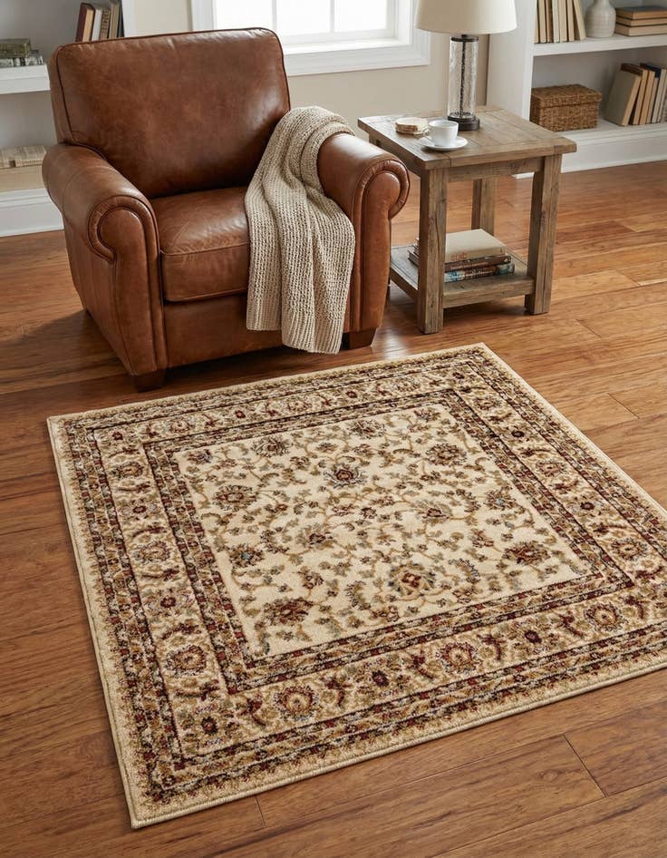 Detail image of 4' x 4' Classic Agra Square Rug