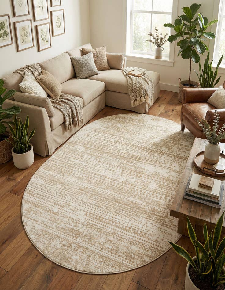 Detail image of 7' x 10' Hermitage Oval Rug