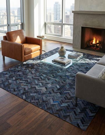5' 1 x 7' 10 Cowhide Rug