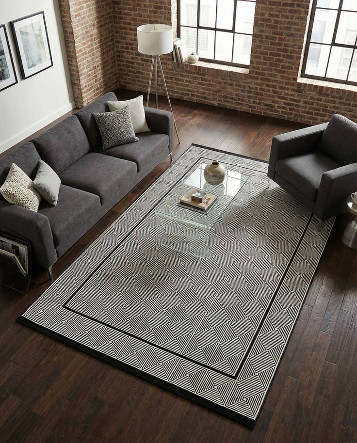 Detail image of 5' 3 x 8' Milano Rug