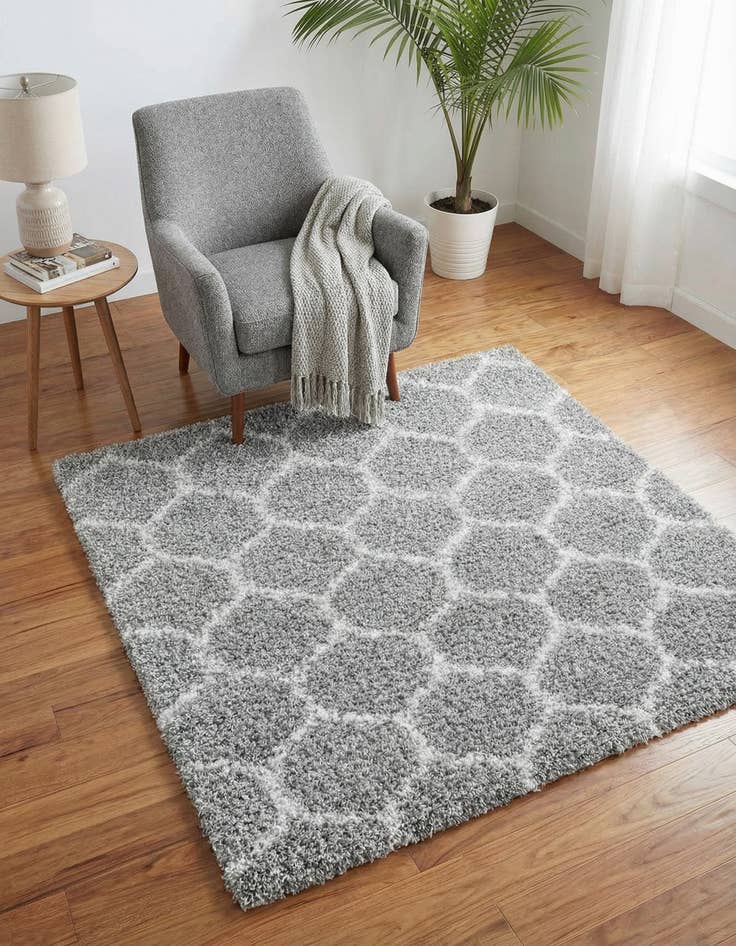 Detail image of 5' 3 x 5' 3 Trellis Shag Square Rug