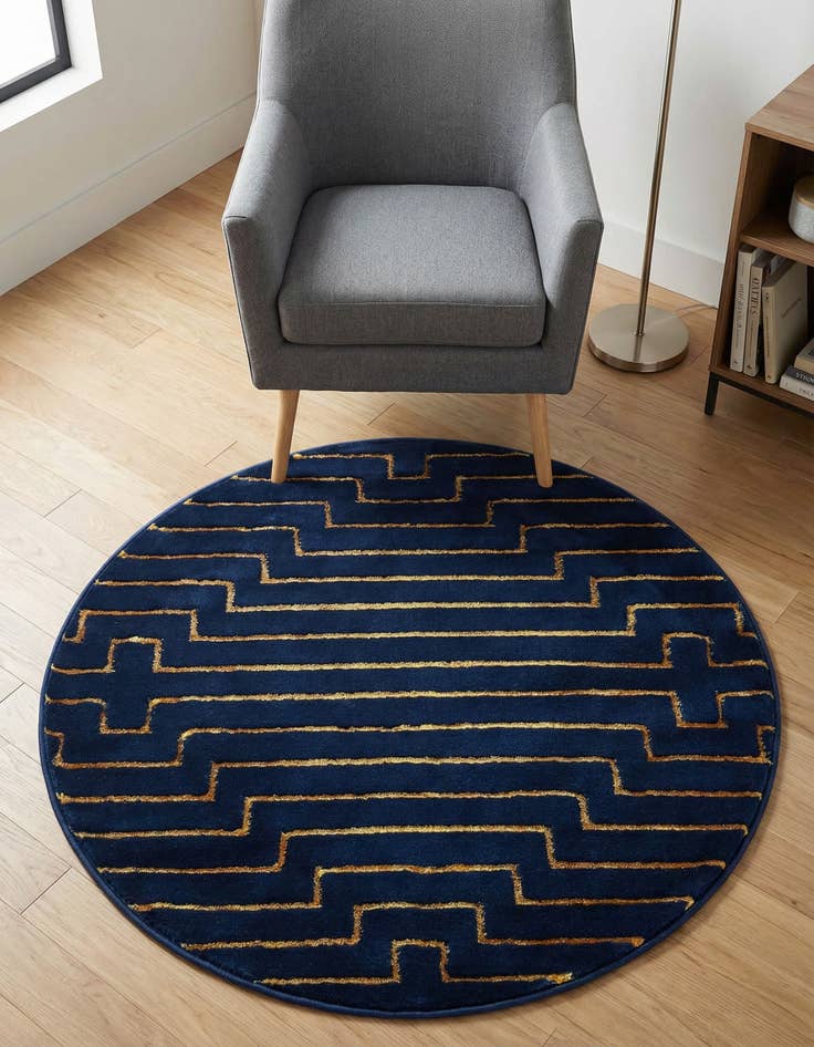 Detail image of 3' x 3' Vogue Geo Round Rug