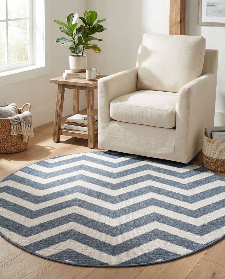 4' x 4' Easy-Clean Coastal Indoor / Outdoor Round Rug