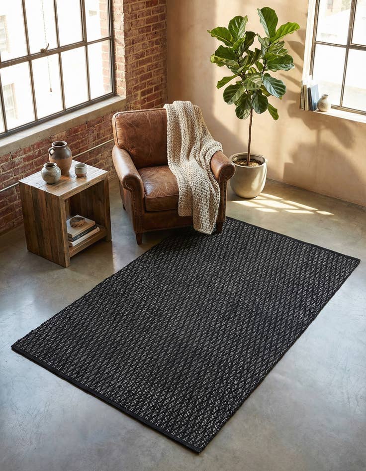 Detail image of 4' 1 x 6' 1 Hand Woven Lattice Wool Rug