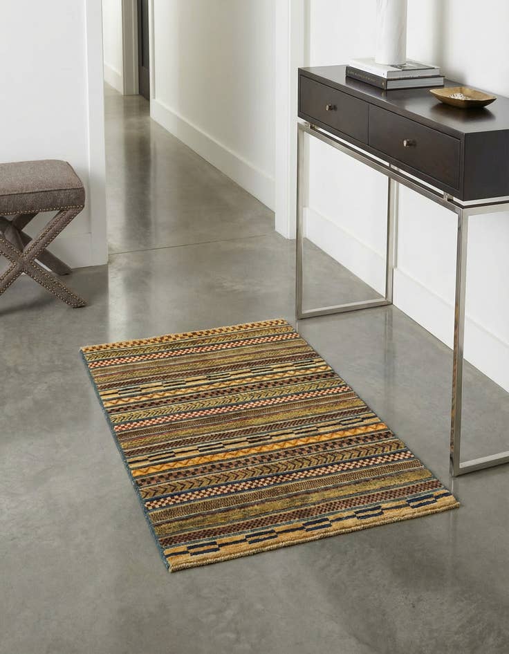 Detail image of 2' 8 x 4' Hand Knotted Modern Ziegler Rug