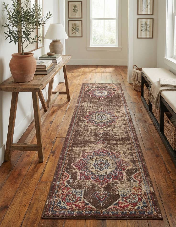 Detail image of 2' 7 x 10' Arcadia Runner Rug