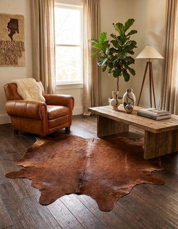 6' 6 x 6' 11 Cowhide Leather Square Rug