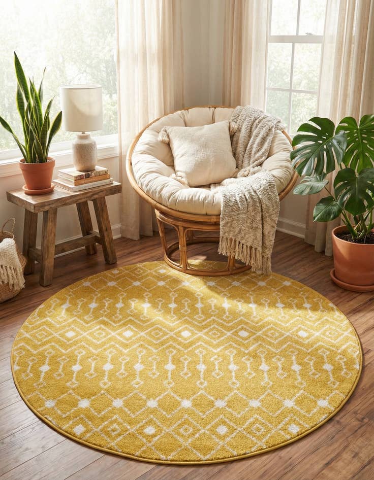Detail image of 6' x 6' Moroccan Trellis Round Rug