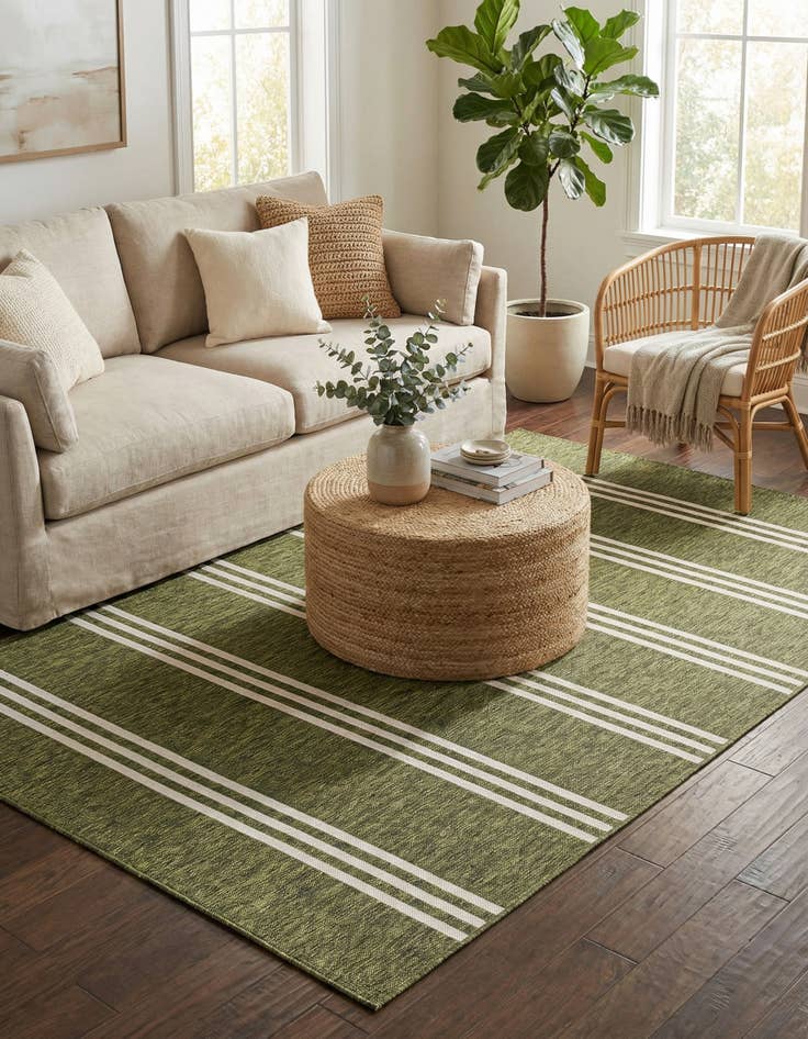 Detail image of 6' x 9' Easy-Clean Jill Zarin Anguilla Indoor / Outdoor Rug