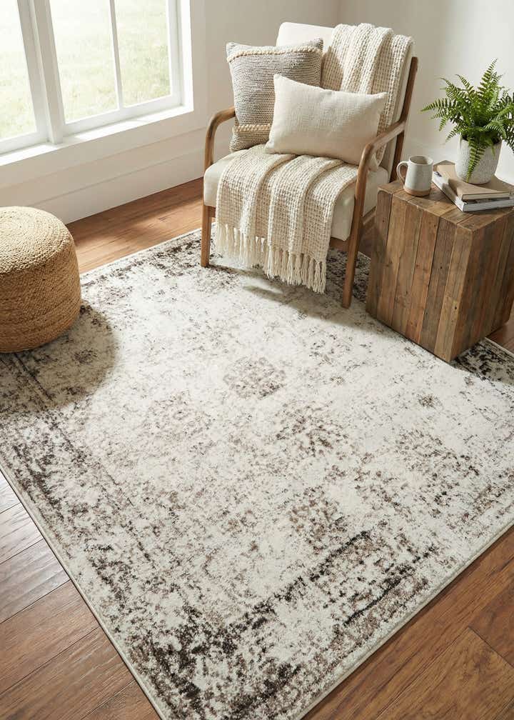 5' 3 x 5' 3 Monaco Square Rug
