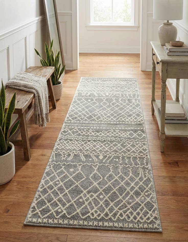 Detail image of 2' x 6' Titania Runner Rug