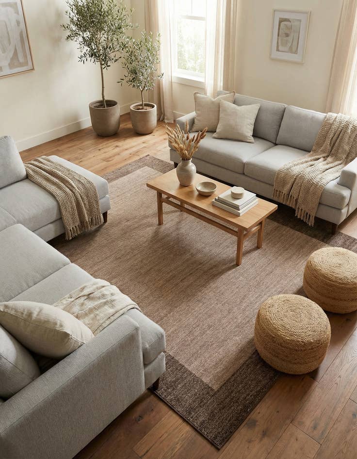 Detail image of 7' x 10' Angelica Rug