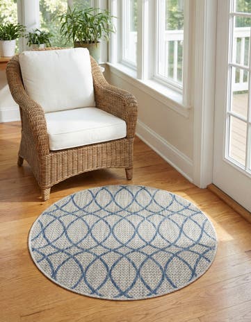 3' x 3' Easy-Clean Lattice Indoor / Outdoor Round Rug