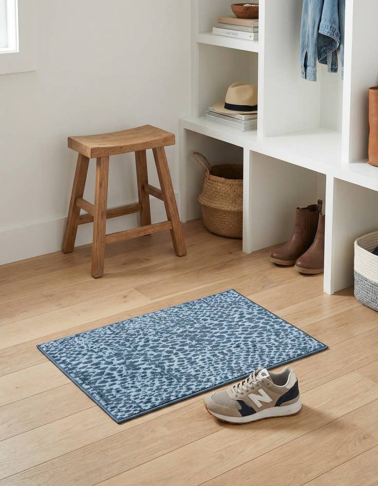 Detail image of 2' x 3' Kamala Washable Rug