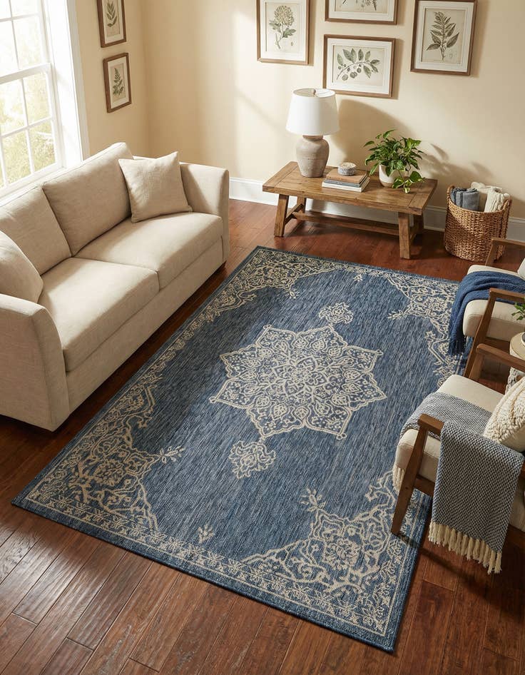 Detail image of 5' 3 x 8' Washable Traditional Indoor / Outdoor Rug