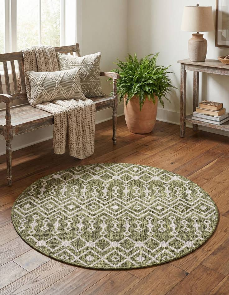 Detail image of 3' x 3'  Washable Trellis Indoor / Outdoor Round Rug