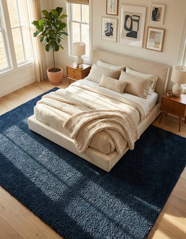 Detail image of 10' x 14' Solid Shag Rug