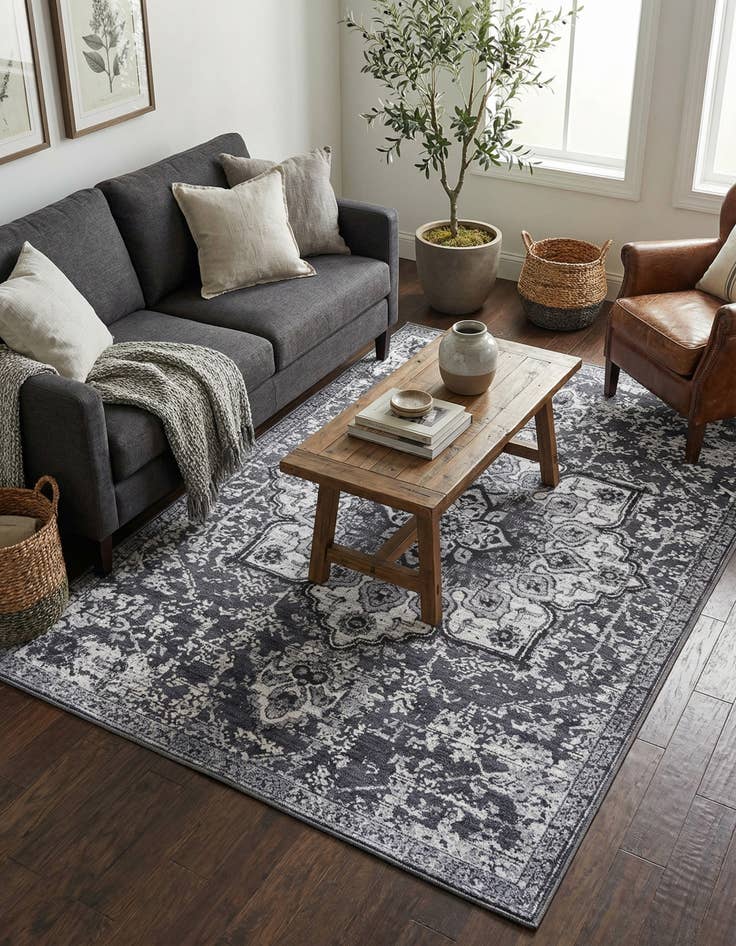 Detail image of 5' 3 x 8' Washable Francesca Rug