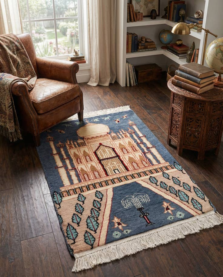 Detail image of 2' 1 x 3' 4 Hand Knotted Lahour Oriental Wool Rug