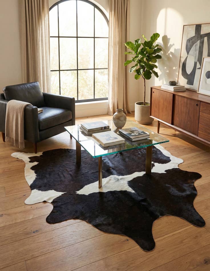 Detail image of 5' x 5' 2 Cowhide Leather Square Rug