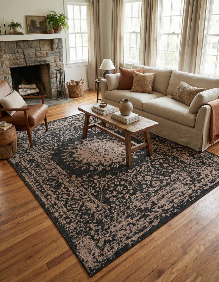 Detail image of 10' x 14' Easy-Clean Traditional Indoor / Outdoor Rug