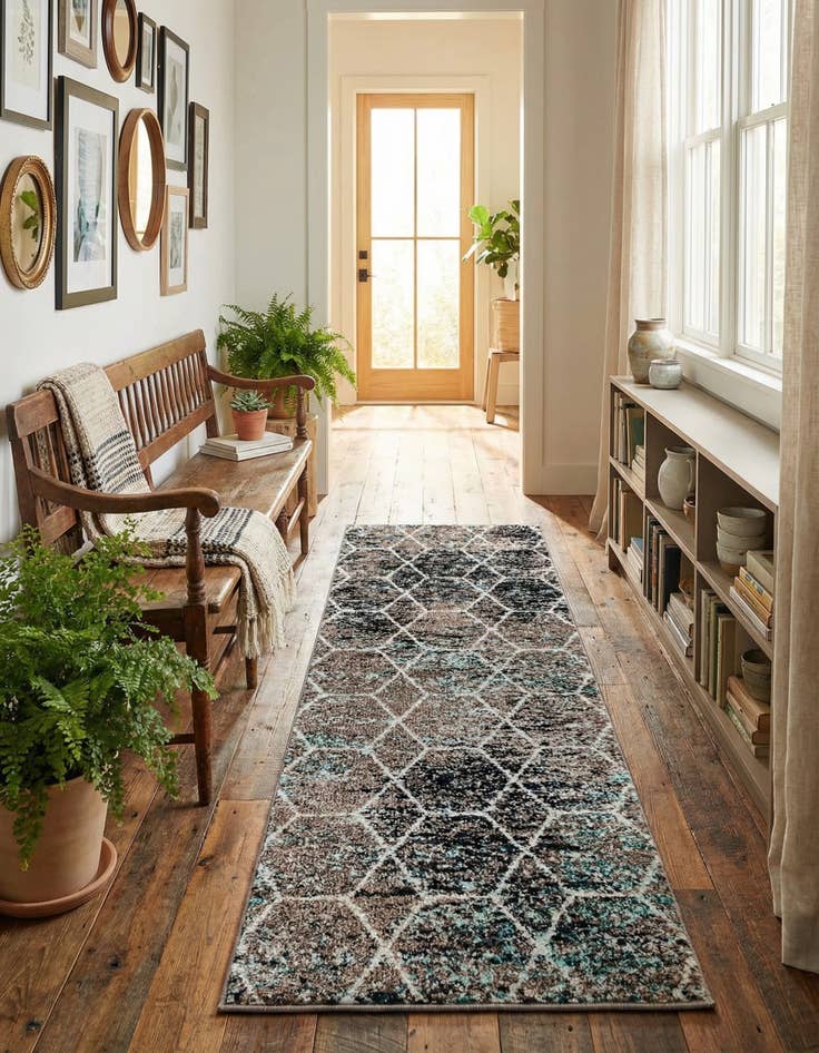 Detail image of 2' x 6' Lattice Frieze Runner Rug