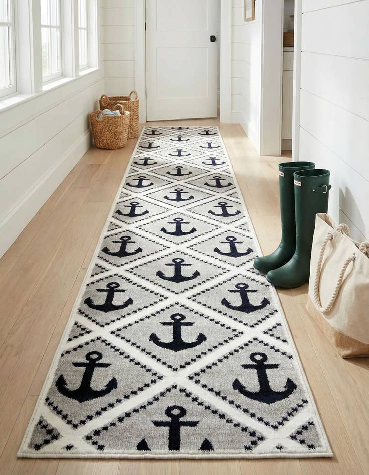 Detail image of 2' 7 x 12' Metropolis Runner Rug