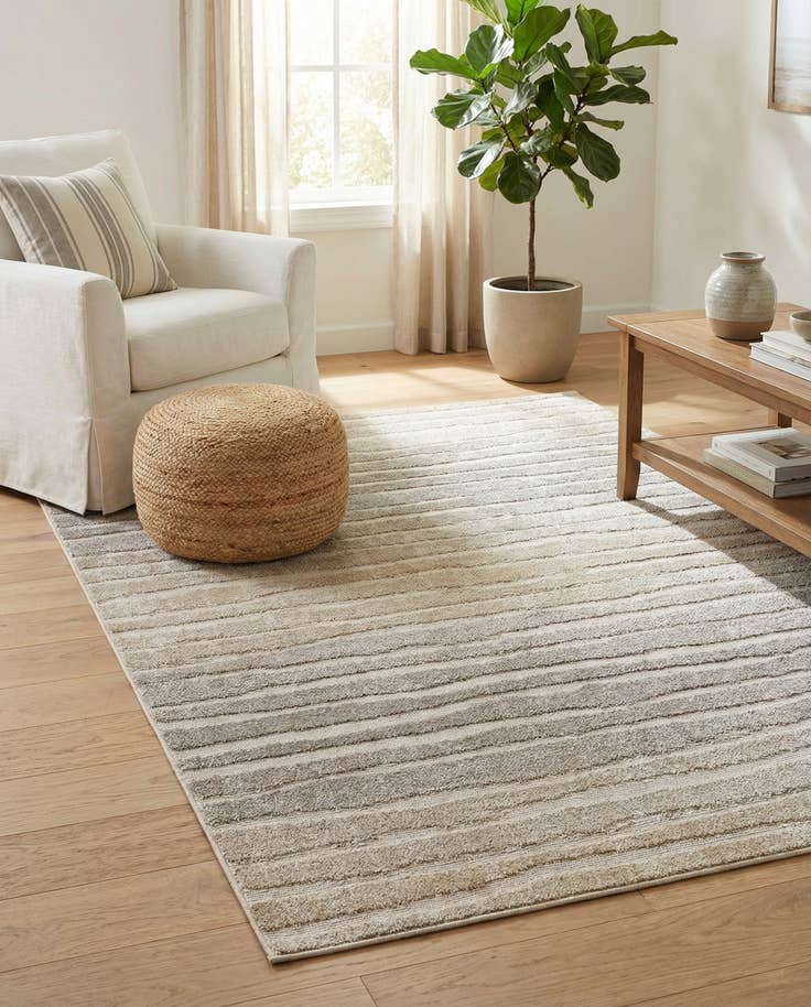 Detail image of 5' x 8' Easy-Clean Sabrina Soto Ola Indoor / Outdoor Rug