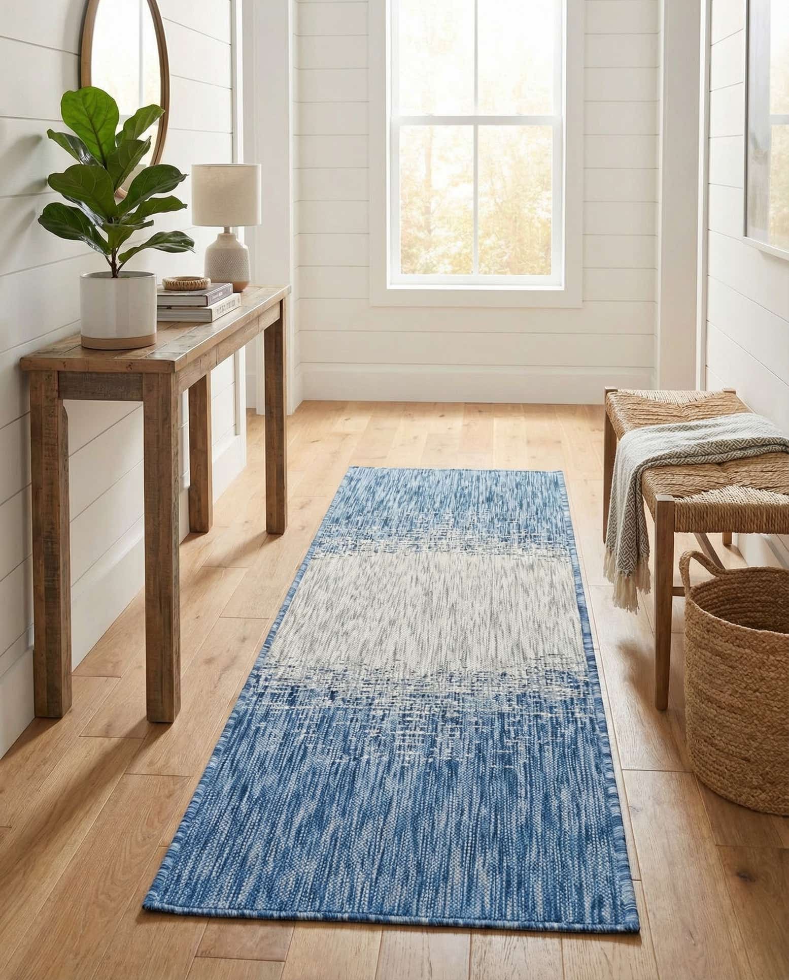 2' x 6' Easy-Clean Modern Indoor / Outdoor Runner Rug