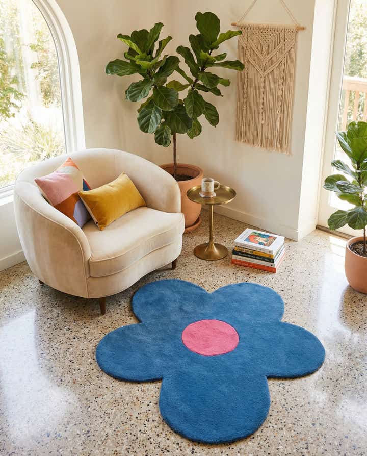 4' 1 x 4' 1 Happy Rugs Funky Flower Wool Round