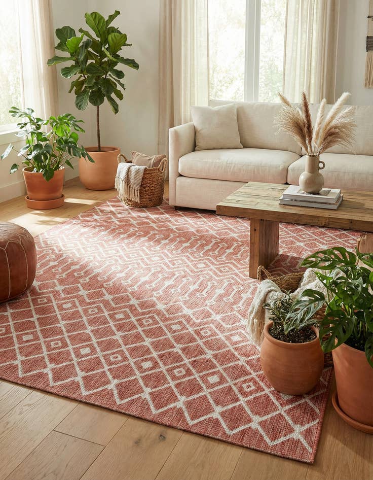 Detail image of  7' 10 x 11'  Washable Lattice Indoor / Outdoor Rug