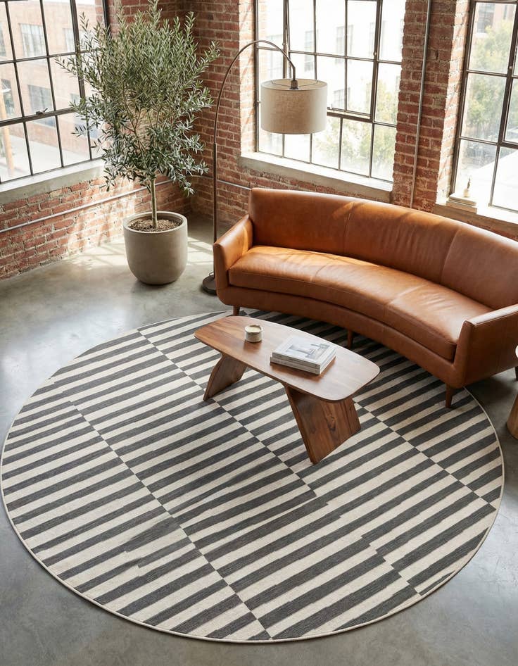 Detail image of 8' x 8' Tribeca Round Rug