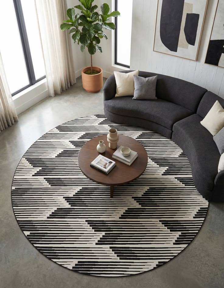 Detail image of 13' x 13' Easy-Clean Modern Indoor / Outdoor Round Rug