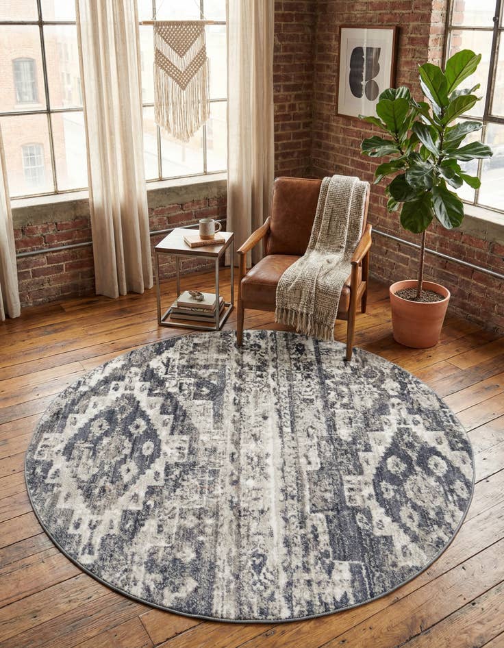 Detail image of 5' x 5' Vega Round Rug