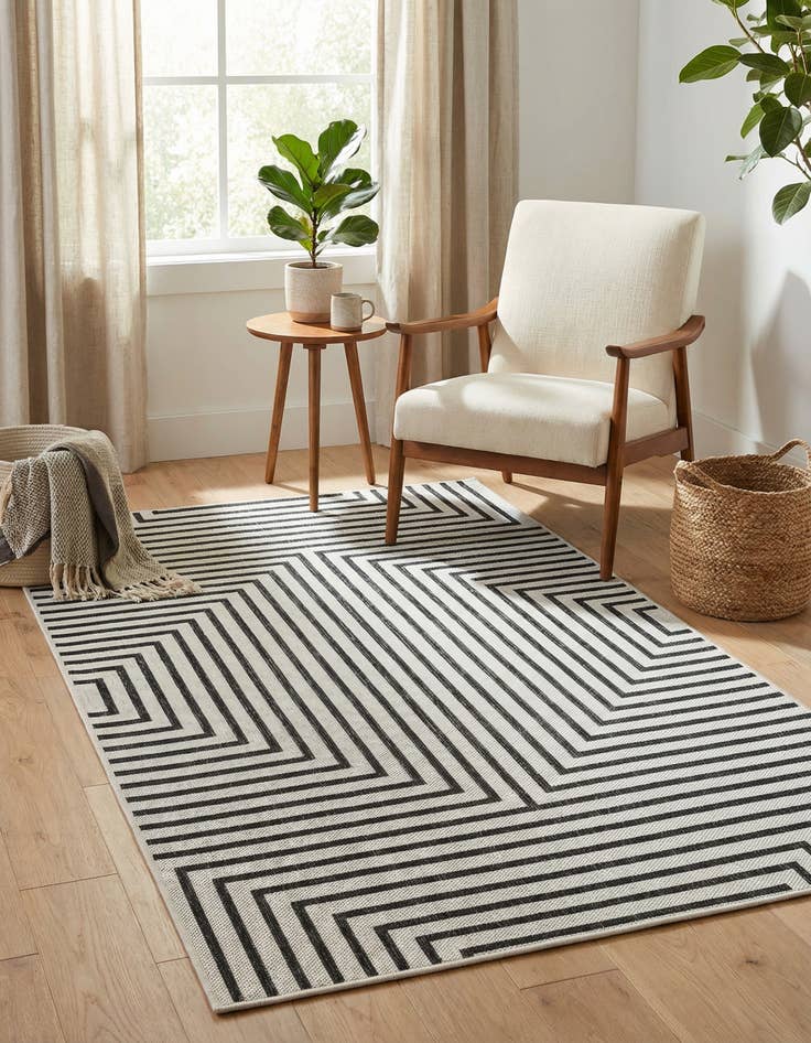 Detail image of 4' x 6'  Washable Modern Indoor / Outdoor Rug
