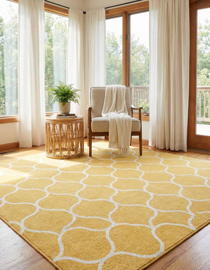 Detail image of 6' x 6' Lattice Frieze Square Rug