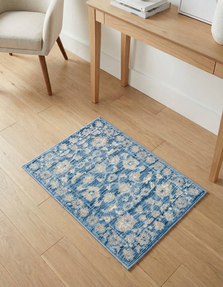 Detail image of 2' x 3' Boston Rug