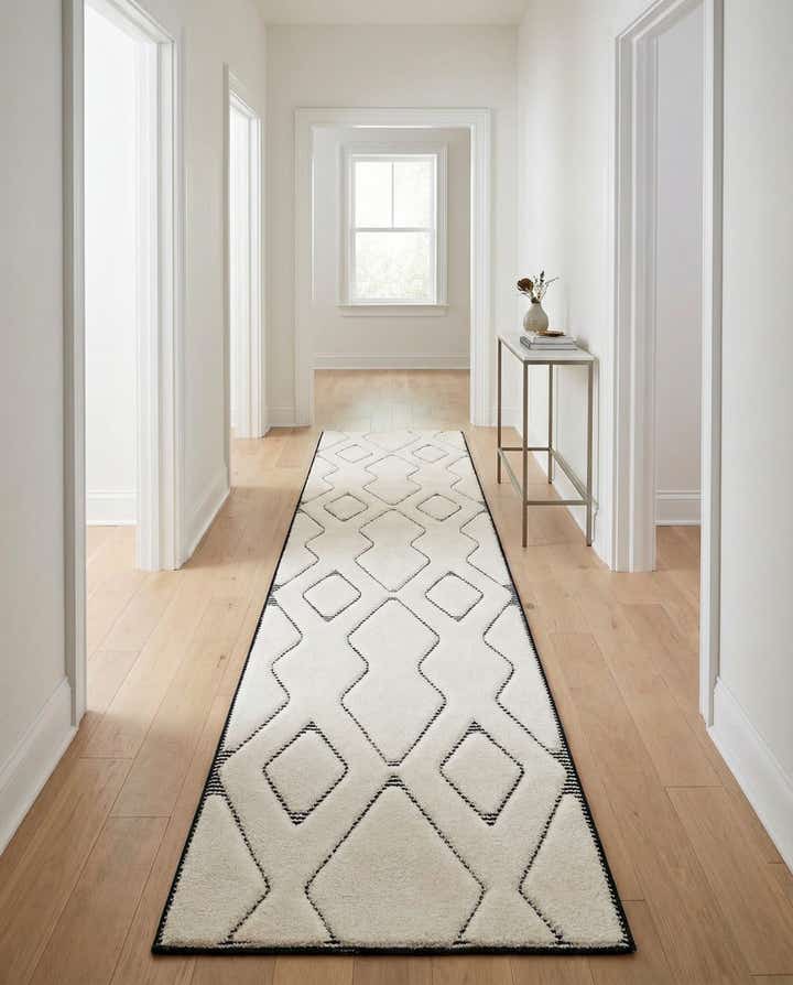 2' 7 x 12' Prismatic Runner Rug