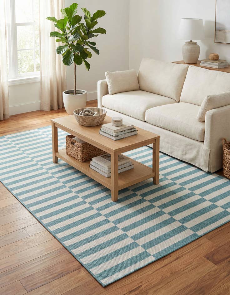 Detail image of 5' 3 x 8' Easy-Clean Striped Indoor / Outdoor Rug