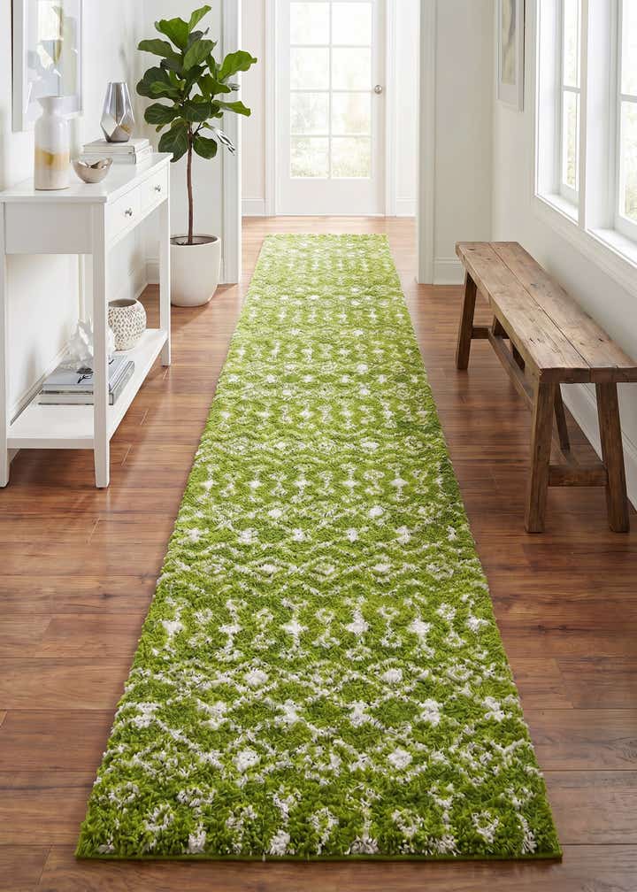 3' 3 x 16' 5 Moroccan Trellis Shag Runner Rug