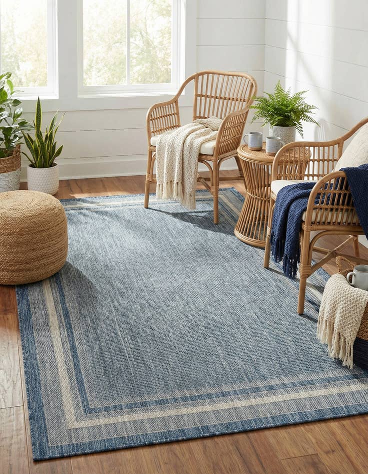 Detail image of 5' 3 x 8' Washable Border Indoor / Outdoor Rug