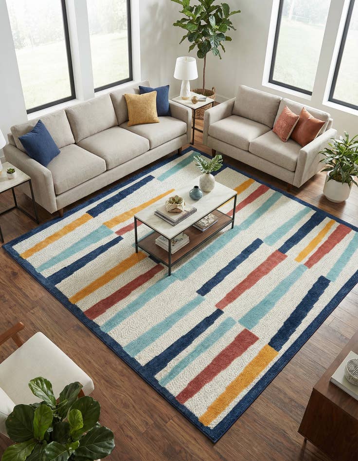 Detail image of 7' 10 x 7' 10  Washable Belize Indoor / Outdoor Square Rug