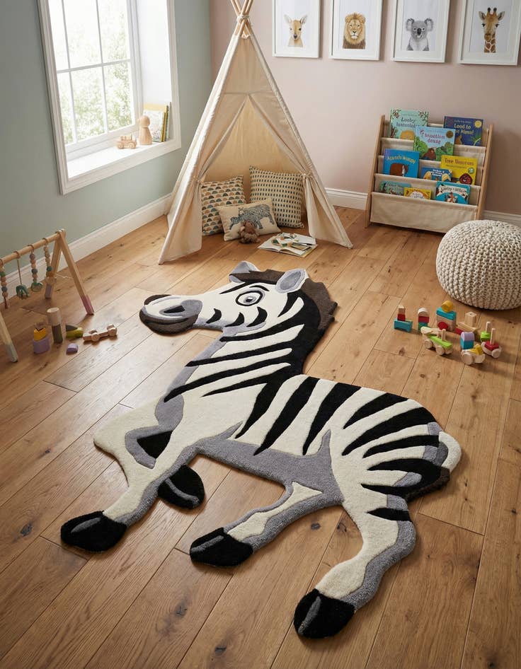 Detail image of 4' 6 x 5' 1 Playtime Kids Wool Freeform Rug