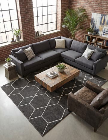 7' x 10' Lattice Frieze Rug