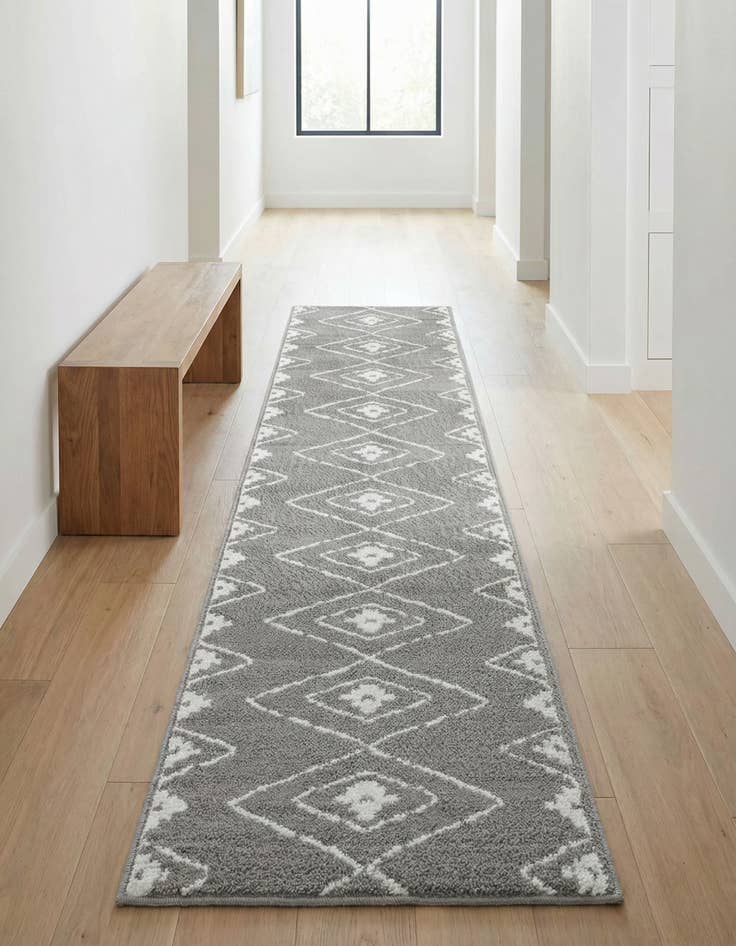 Detail image of 2' x 8' Oslo Runner Rug