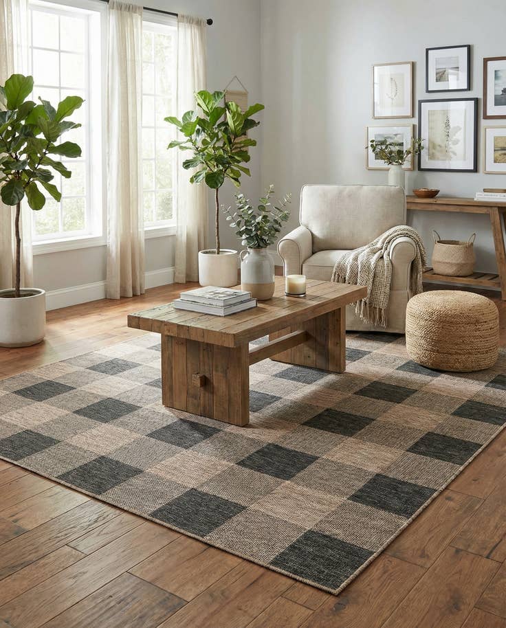 Detail image of 7' 10 x 7' 10 Easy-Clean Checkered Indoor / Outdoor Square Rug