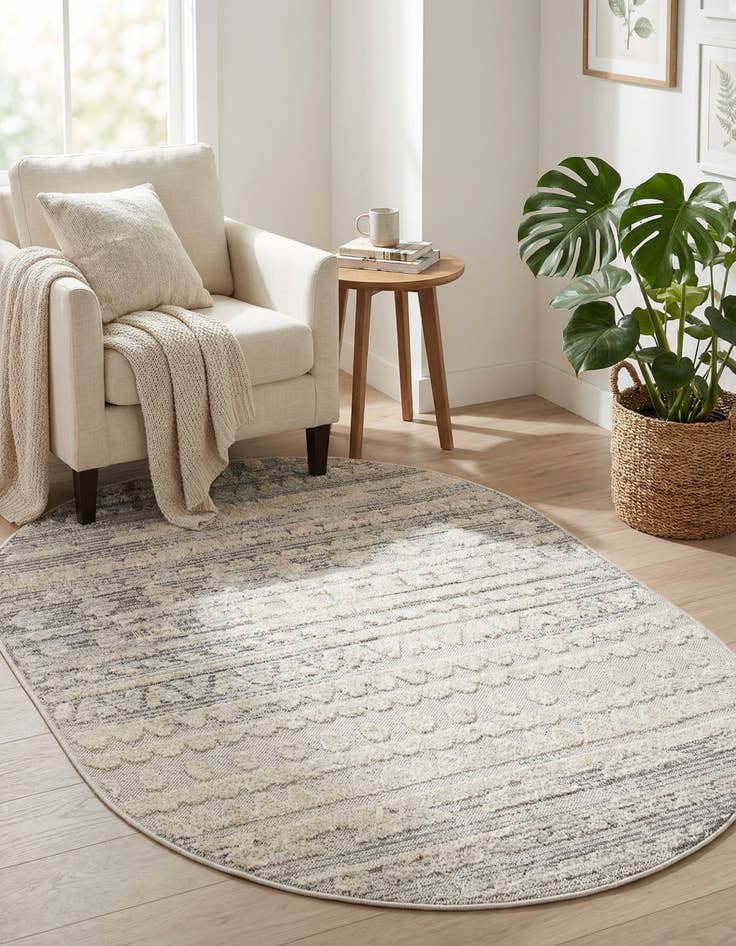 Detail image of 4' x 6' Arlo Oval Rug