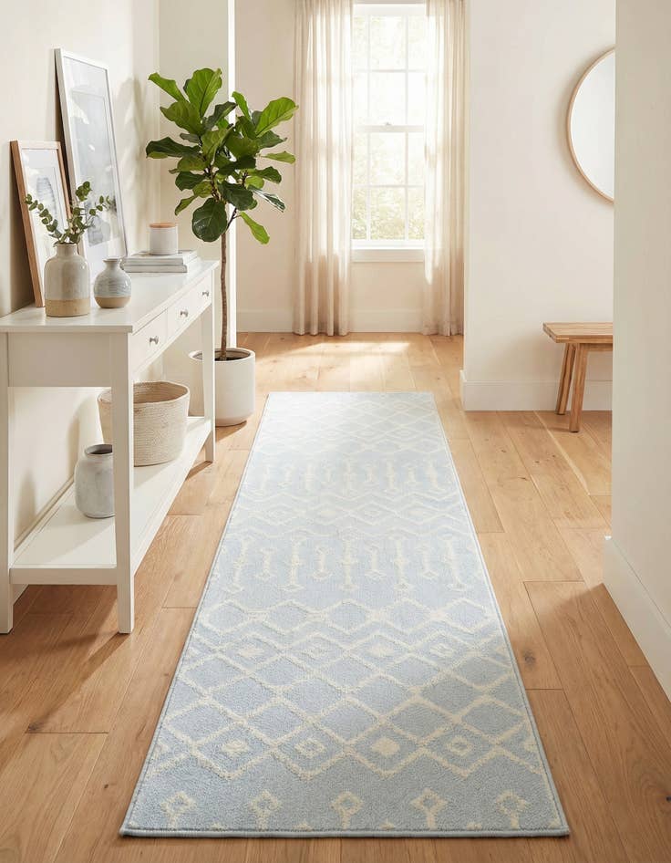 Detail image of 2' 6 x 8' 2 Kasbah Trellis Runner Rug