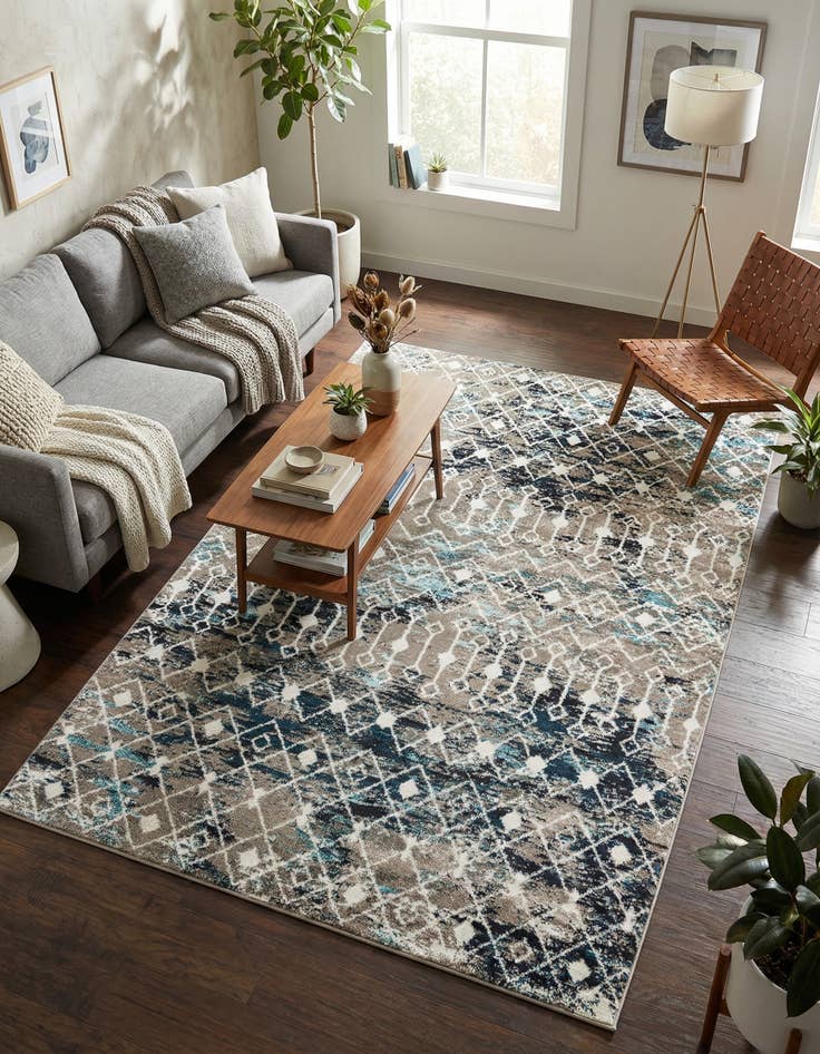 Detail image of 6' x 9' Moroccan Trellis Rug