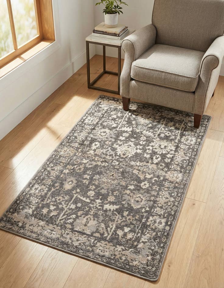 Detail image of 3' 3 x 5' 3 Oregon Rug